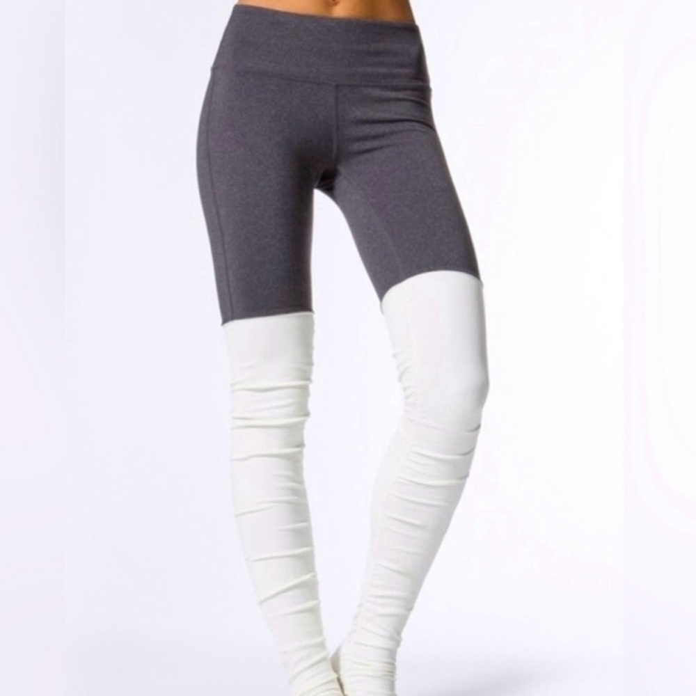Alo yoga goddess leggings